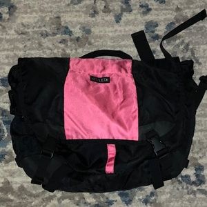 Athleta yoga messenger gym bag